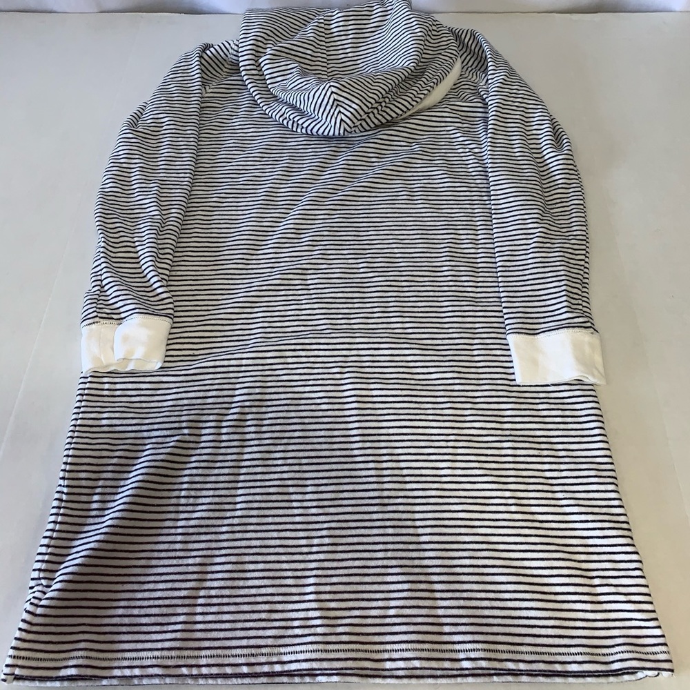 Women’s Vineyard Vines Beach Hoodie Sweatshirt